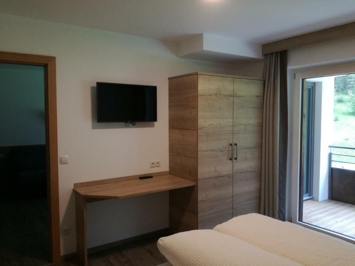 Alps Tux Apartment ภายนอก รูปภาพ